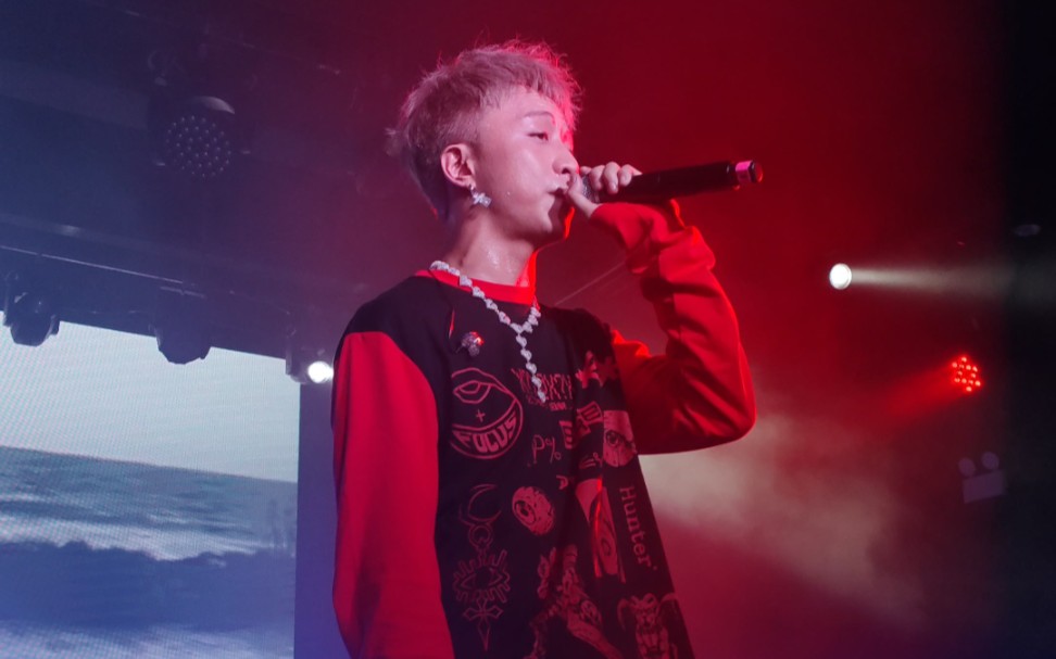 12.10王齐铭run my city巡演长沙站《脆弱》