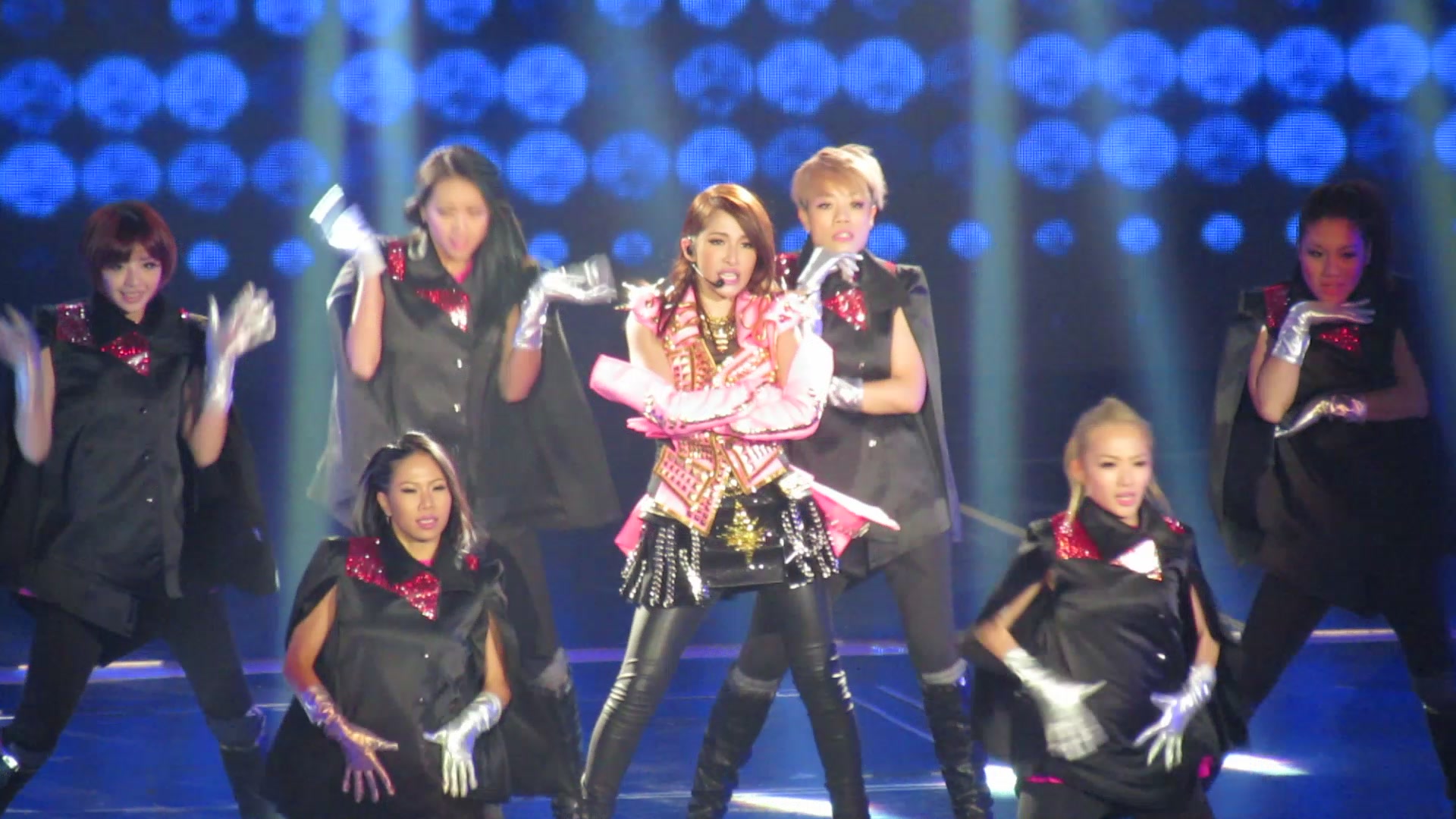 121231萧亚轩supergirl爱无畏江苏卫视跨年演唱会