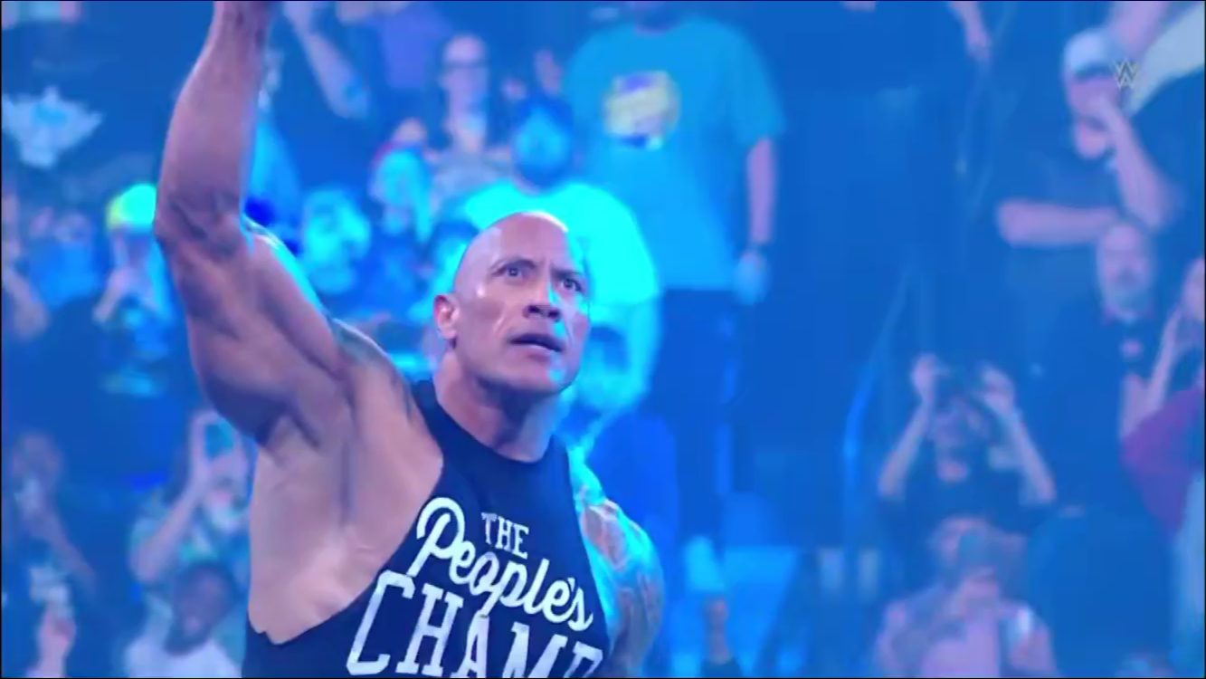 大表哥现身!the rock再次出现sd对峙大酋长罗曼!