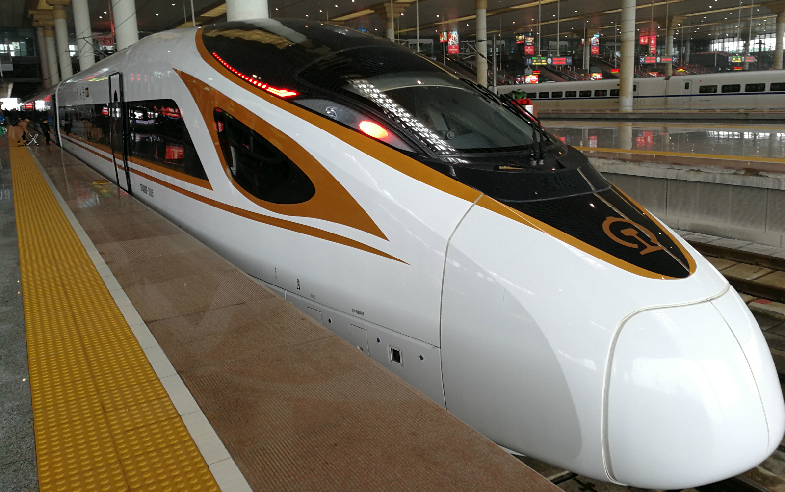 g1503复兴号cr400bf重连南昌西站发车