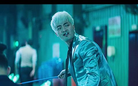 港片两大白毛pk谁更有嚣张的实力