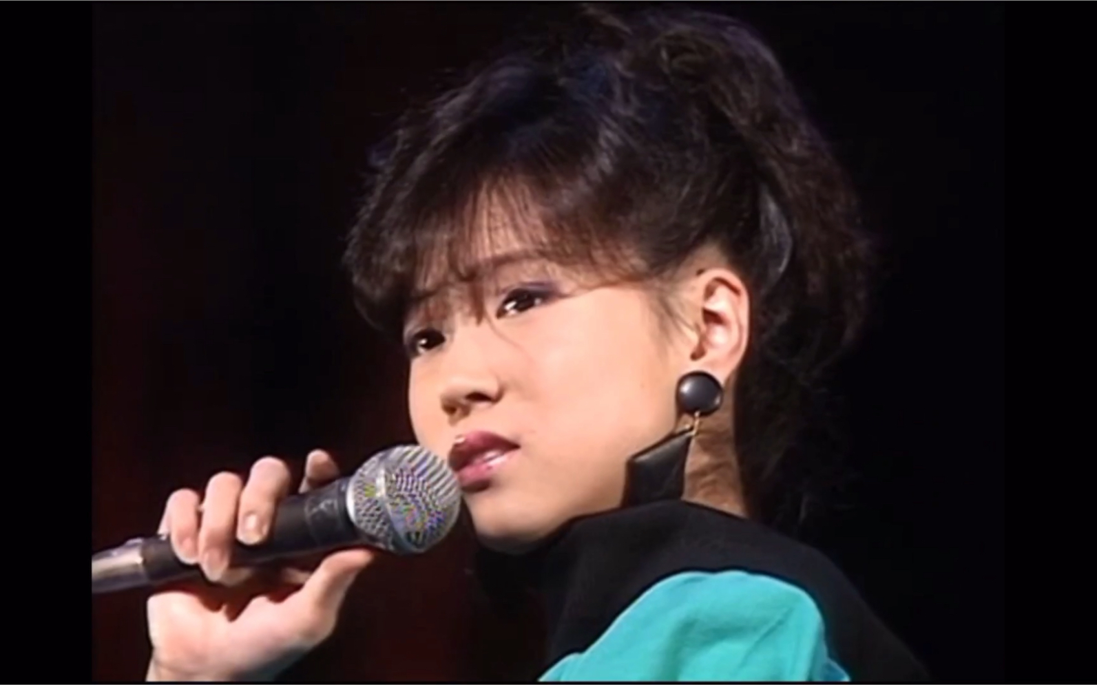 【中森明菜】禁区 19831106 nhk live_哔哩哔哩_bilibili