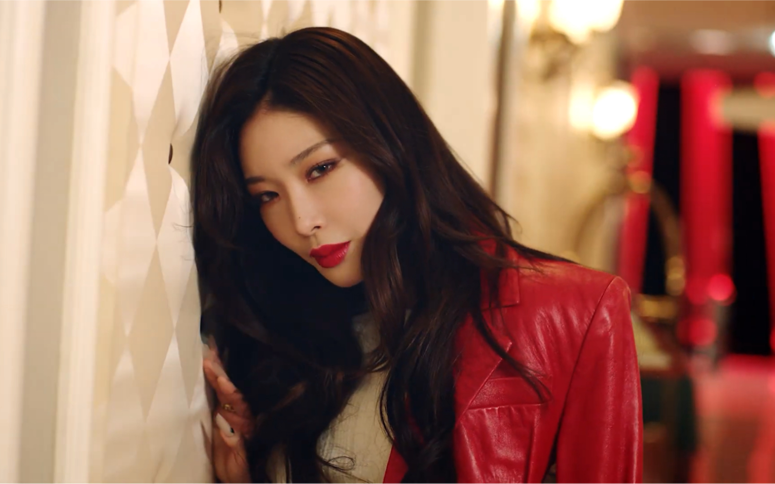 金请夏 x guaynaa《demente (spanish ver)》mv视频公开