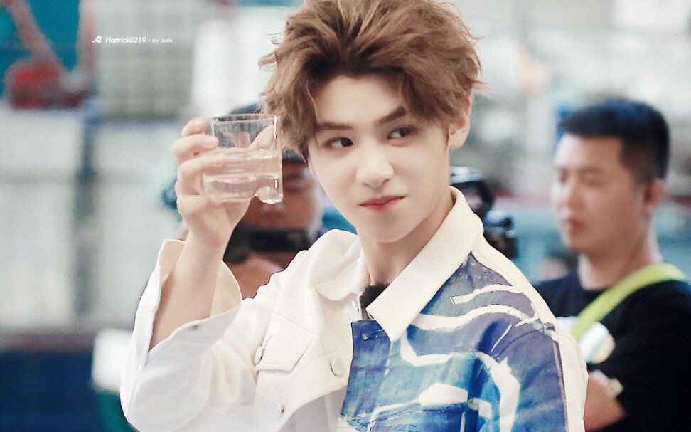 justin黄明昊――《少年可期》cut_哔哩哔哩_bilibili