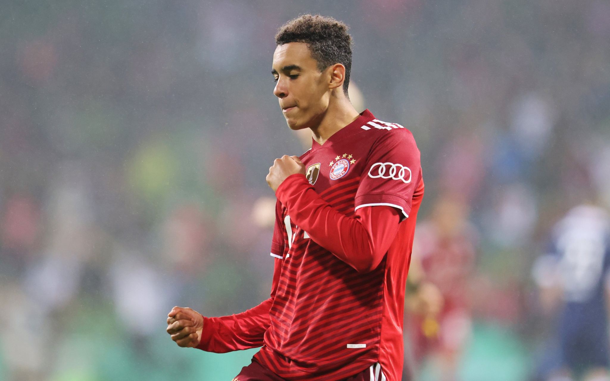 穆夏拉vs不莱梅sv个人集锦