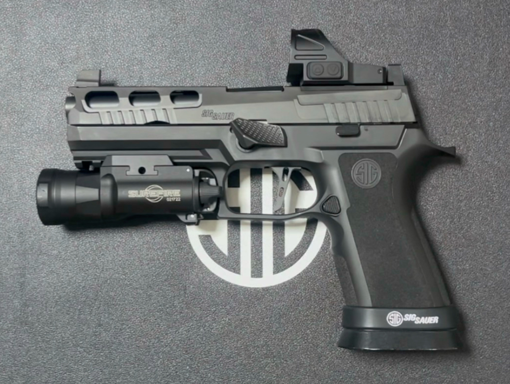 沉浸式将西格绍尔p320lxg握把更换为smc握把,增重53克