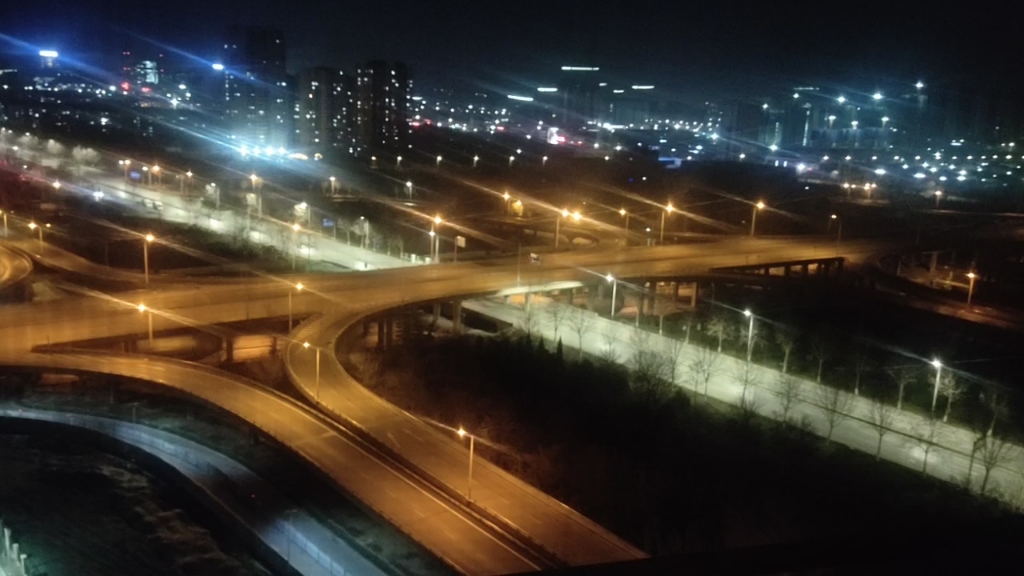 淄博疫情夜景图片