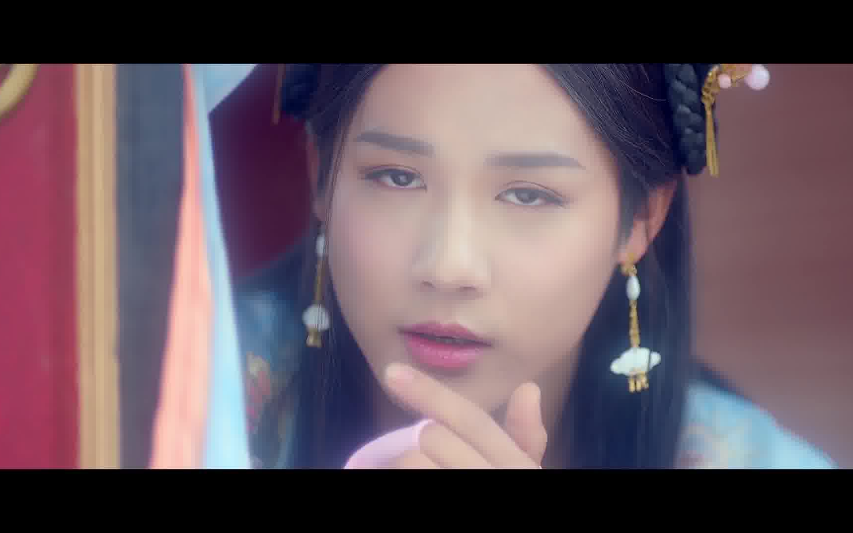 女装郑业成(四美妃)