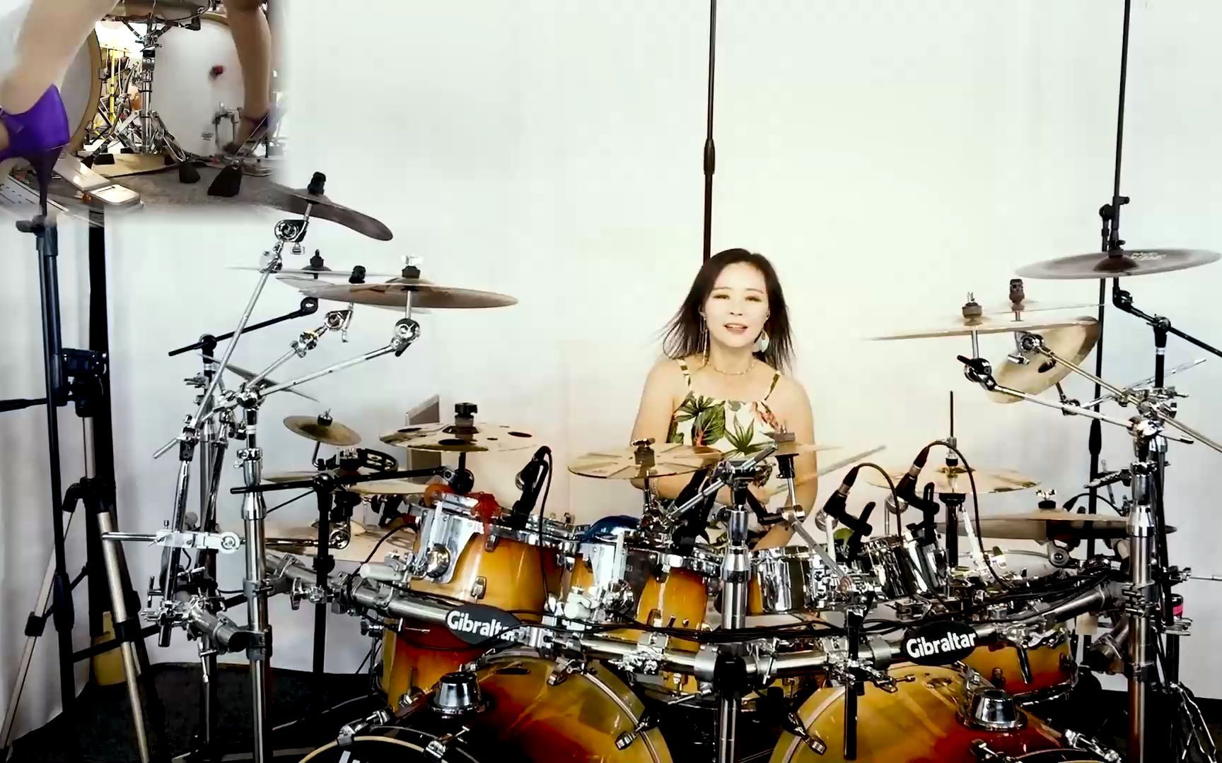 [图]Van Halen - Jump drum cover by Ami Kim (#83)_DASH-1920x1080-113.79MB-(1080p)