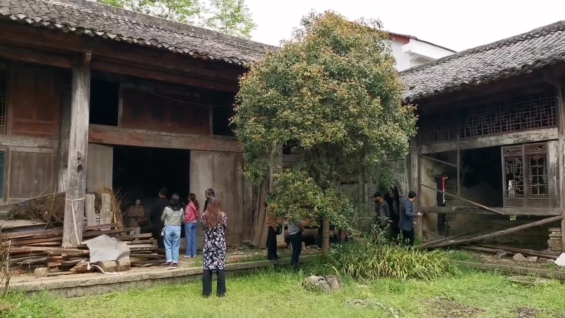 [图]陕西汉中颜氏民居，传说给皇帝治过病出过六品武官，百年沧桑