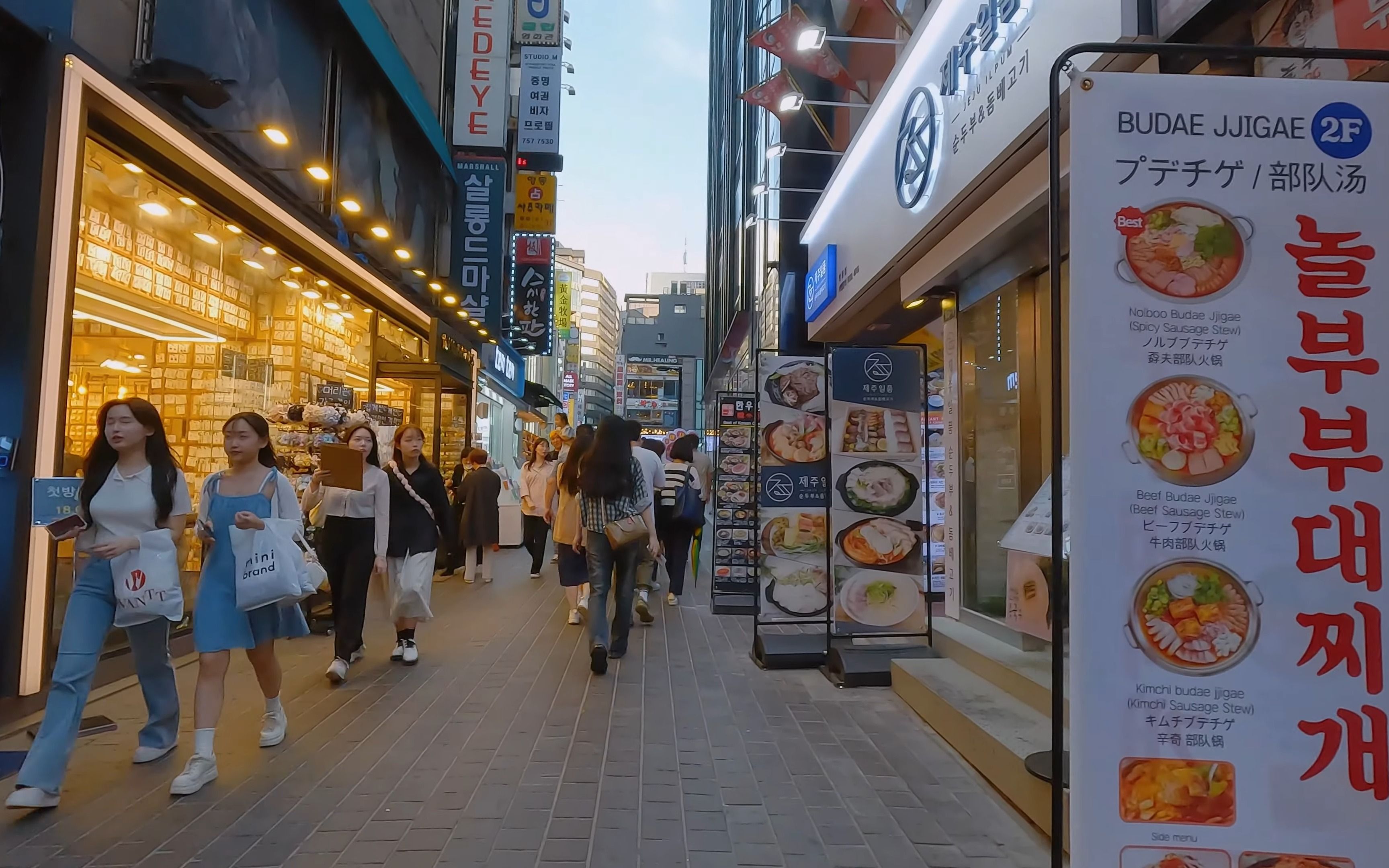 【4k超清韩国】漫步活力的韩国首尔中区明洞购物街