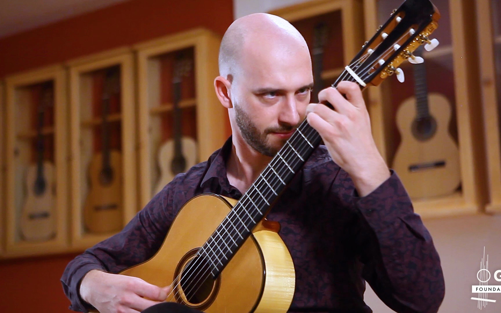 【古典吉他】 格拉纳多斯sentimentale performed by mircea gogoncea