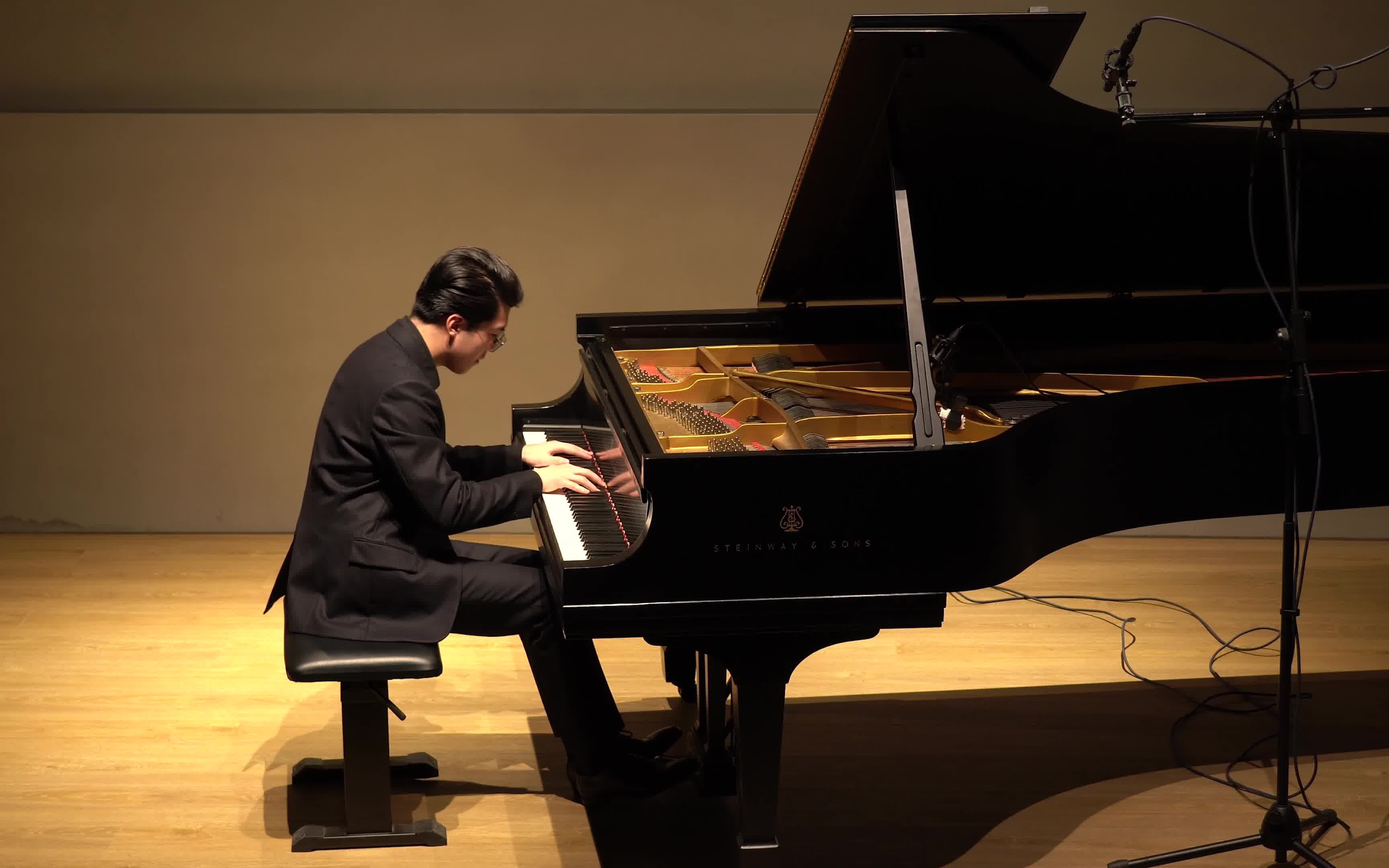 斯克里亚宾升c小调练习曲op42no5