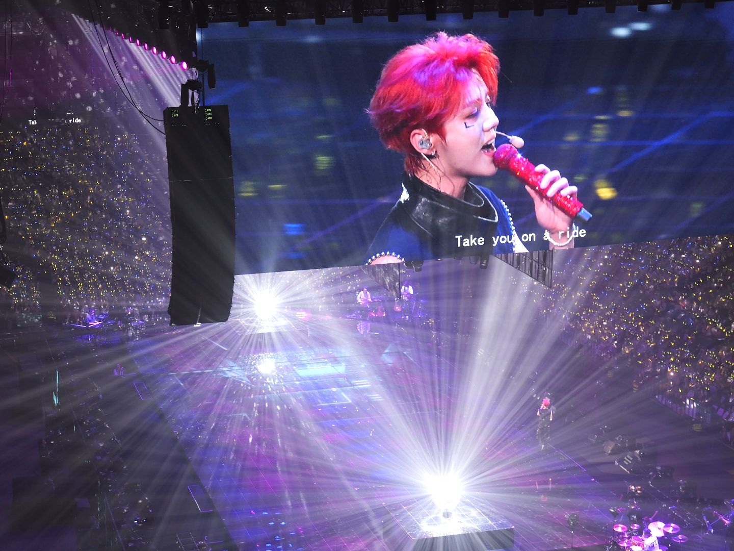 鹿晗2023【πday】巡回演唱会上海场-夜行记(say it)