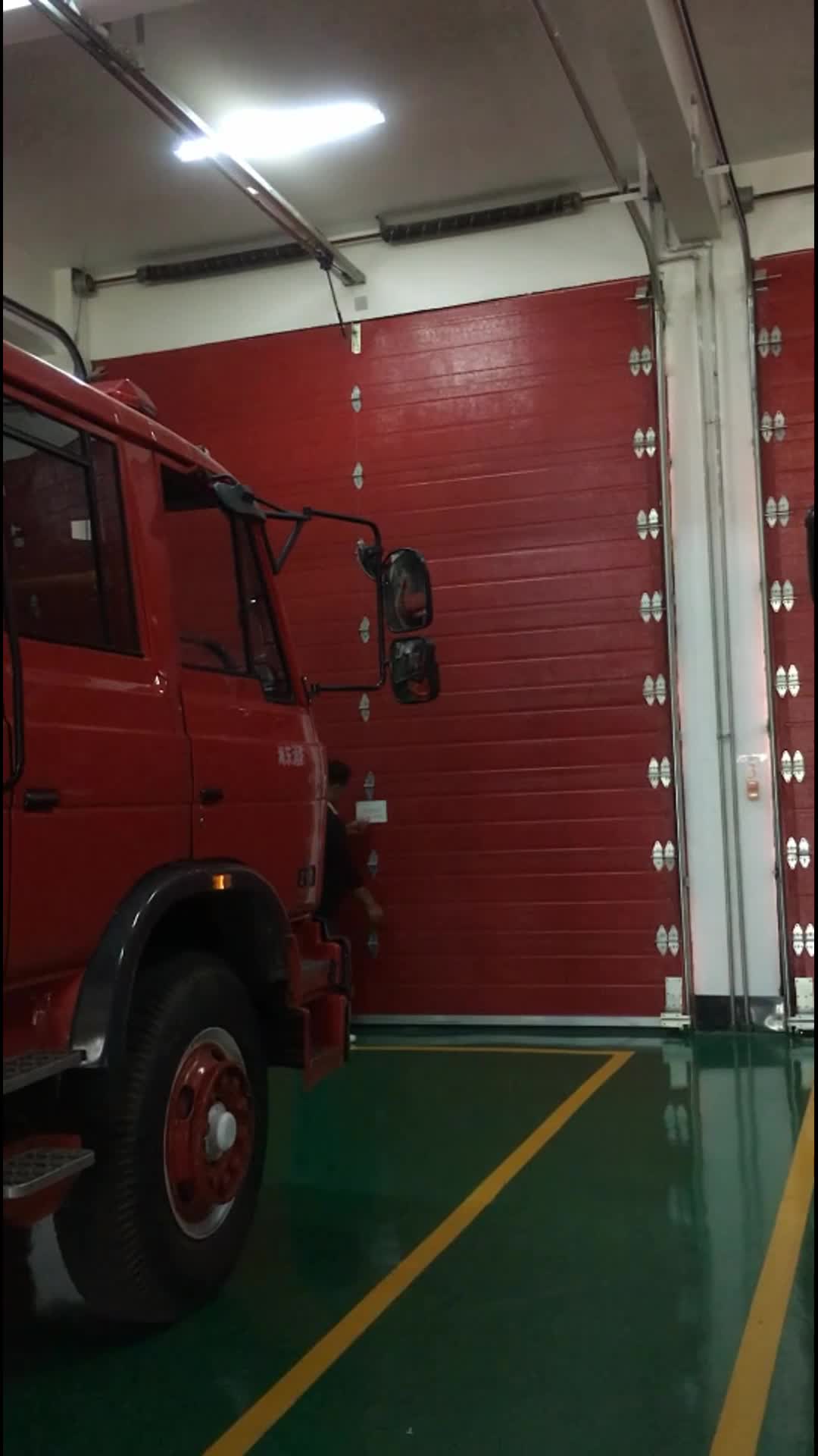 愿您每一次开门,都能开启一个新的世界. #黄南消防车库门源头