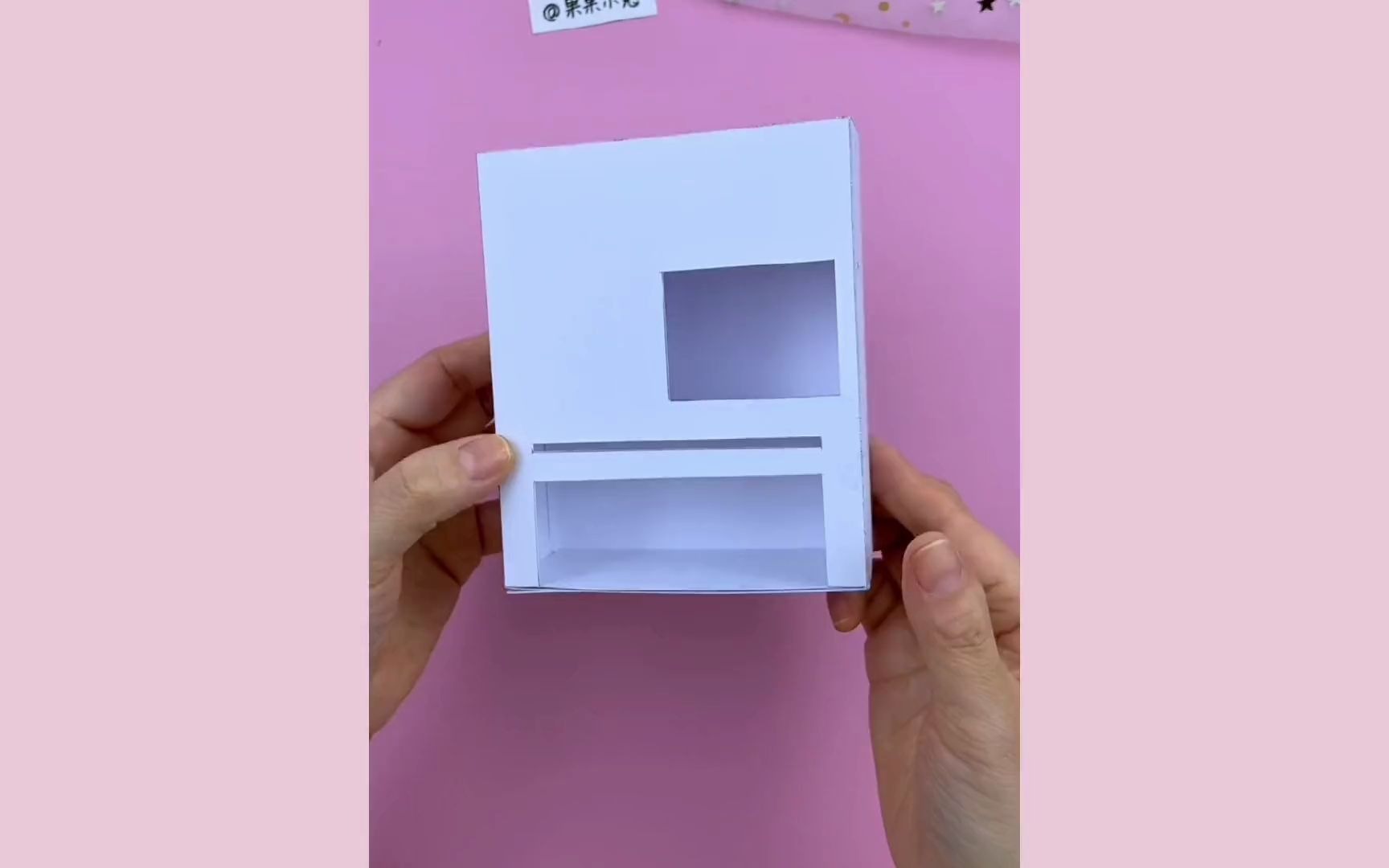 用彩纸做盲盒机图片