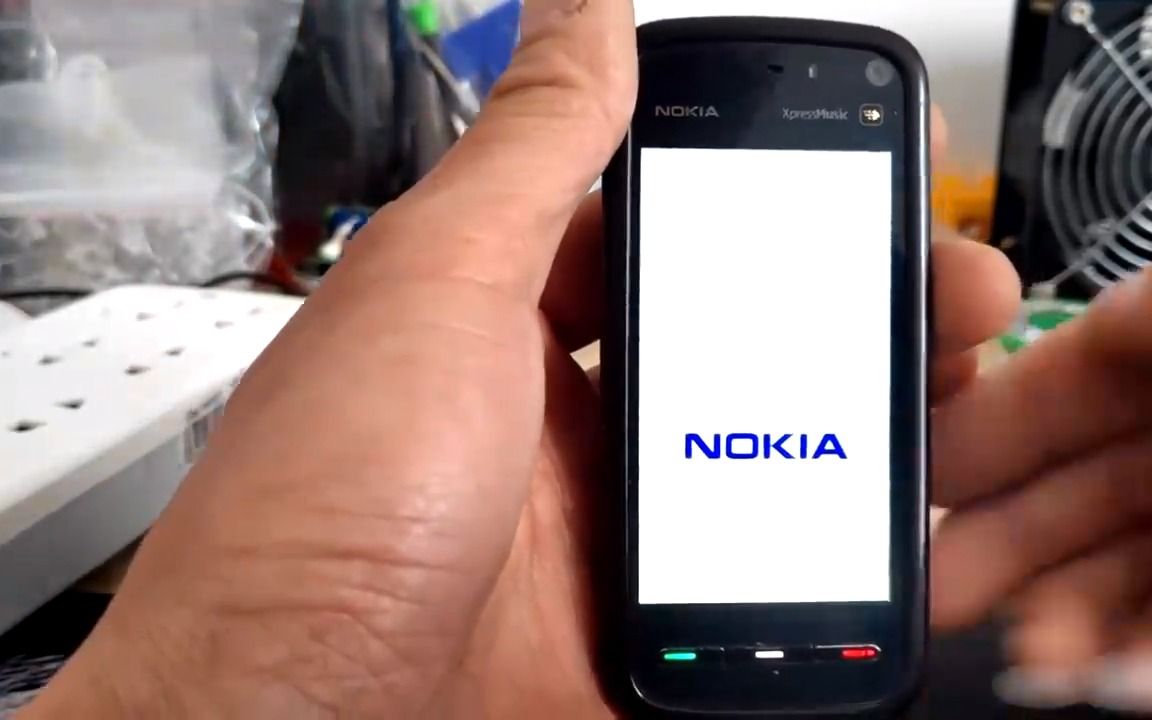 120元买了台诺基亚5800 上手的那一刻 这才是80后的回忆