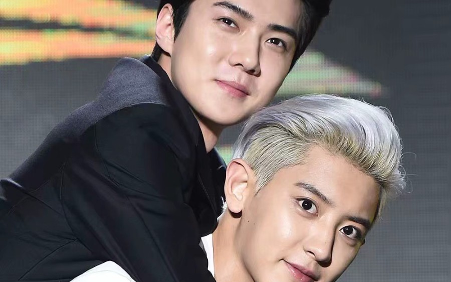 青岛签售会后的海底捞邂逅!