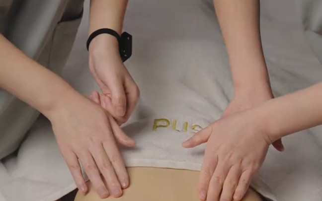 沉浸式全身精油按摩spa