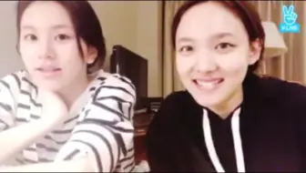 脸：心动宝真的很难唱，但是经过巡演之后现在也能唱出来了，音域只要练习就可以💪🏻
