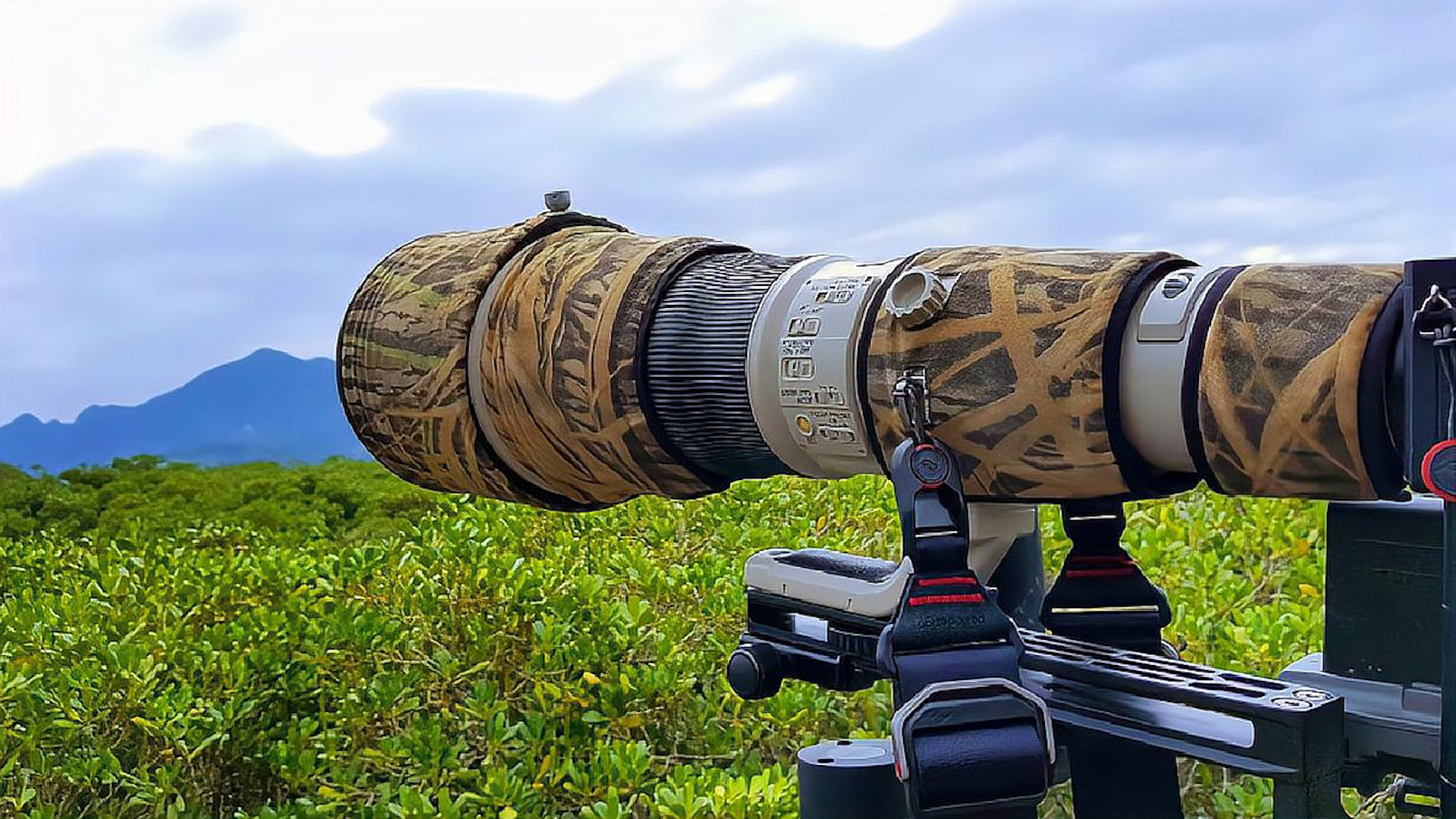 600倍的望远镜是什么概念?看完测试后,谁还敢不拉窗帘?