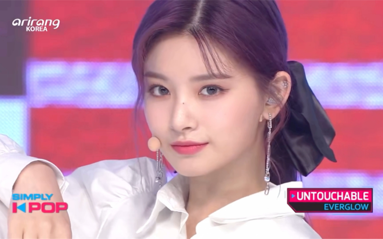 自剪everglow门面王怡人舞台ending镜头cut合集新增2p