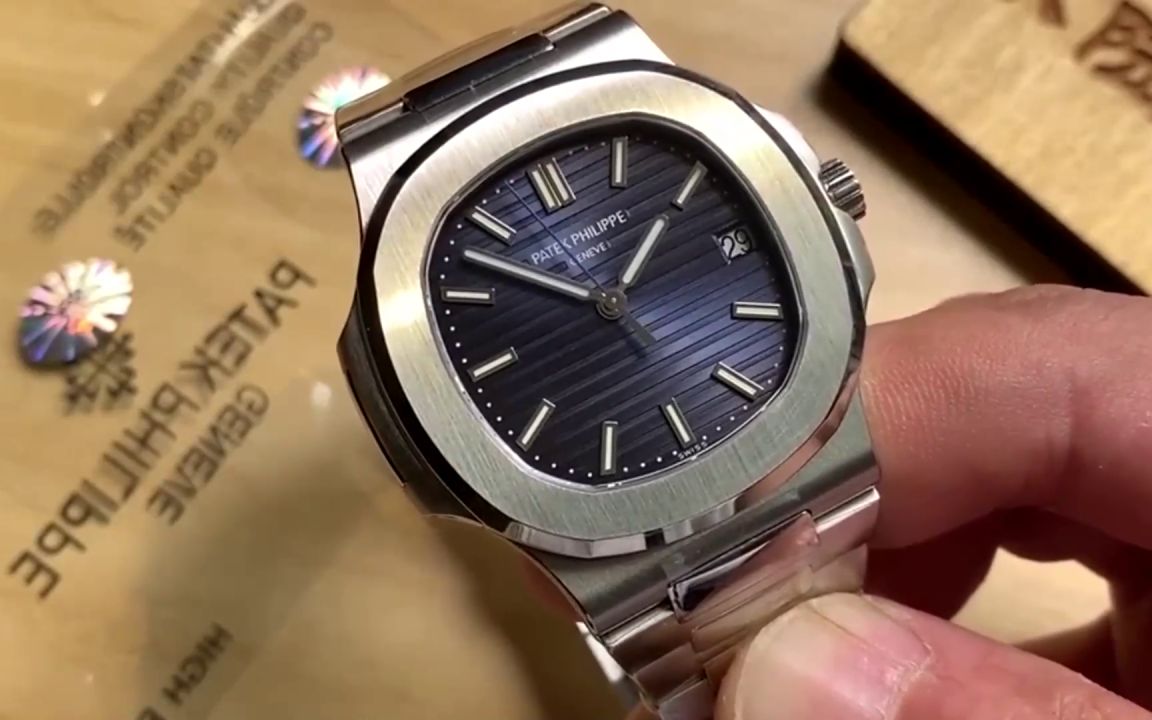 师傅如何做到不笑的ppf厂百达翡丽钢带5711蓝面鹦鹉螺厂家赔掉裤子