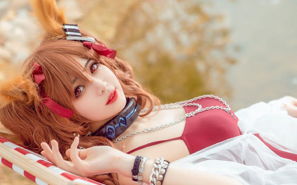 【安洁莉娜泳装cos】我不会再迷惘了_哔哩哔哩_bilibili