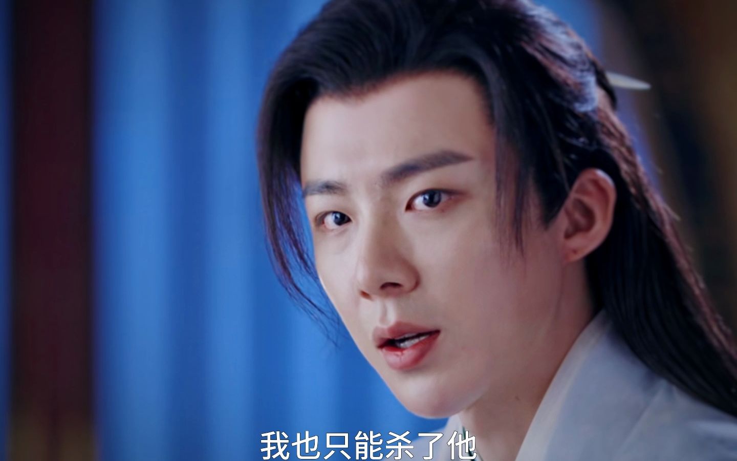 假的帝梓元太会示弱了,一次次的拉拢慕青,慕青也在十年相处间爱上她.