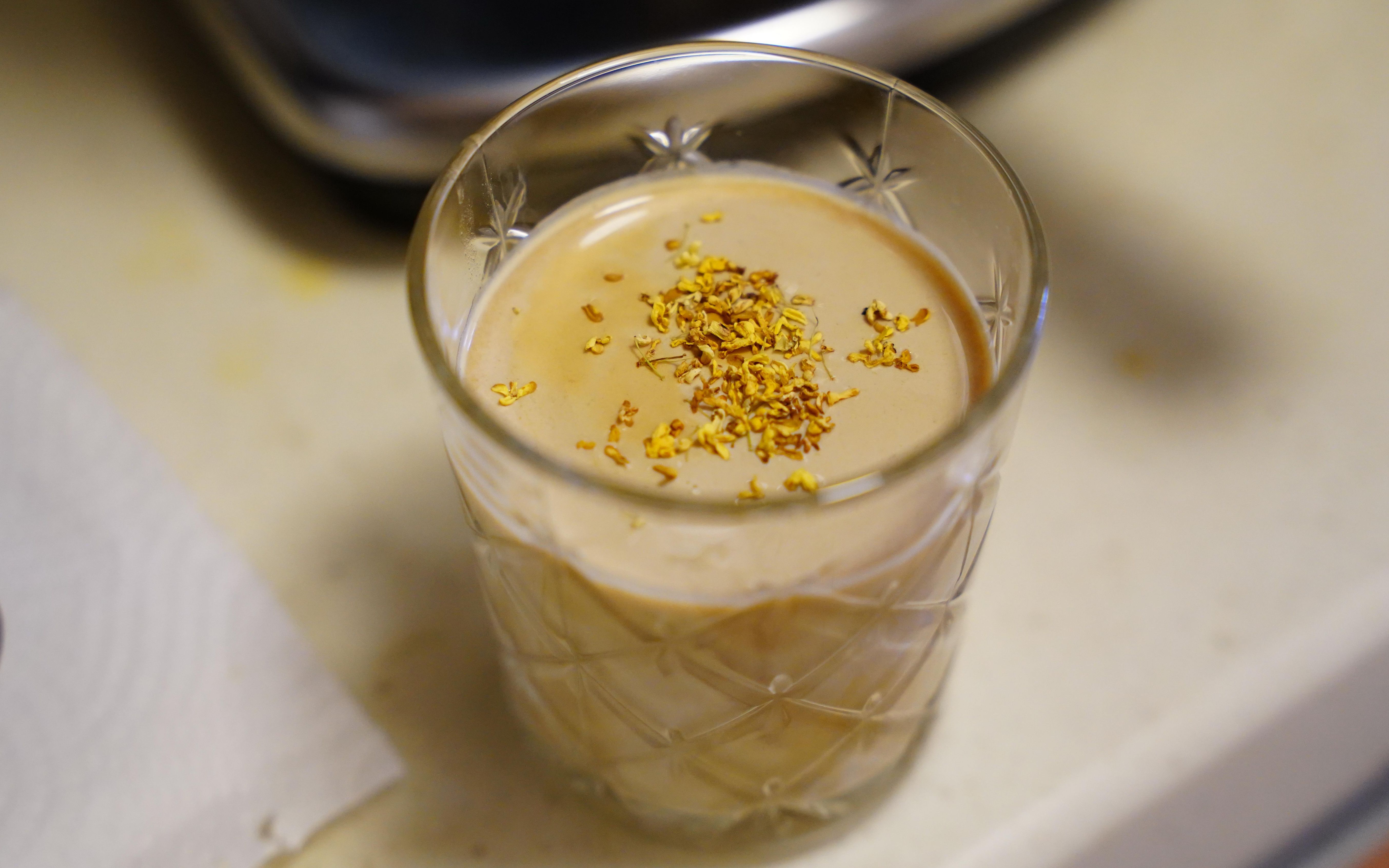 秋天自制-桂花酒酿拿铁