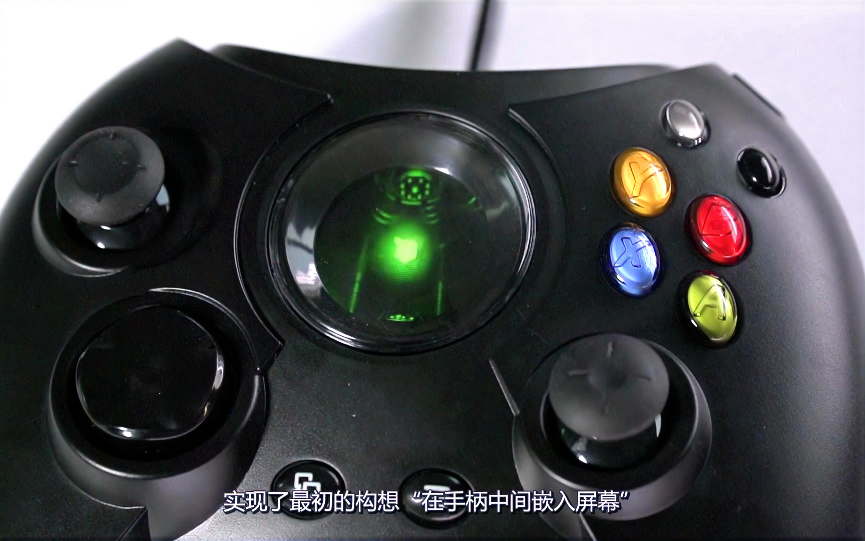【游研社】Xbox初代复刻手柄评测,介系你没有体验过的船新版本_哔哩哔哩_bilibili