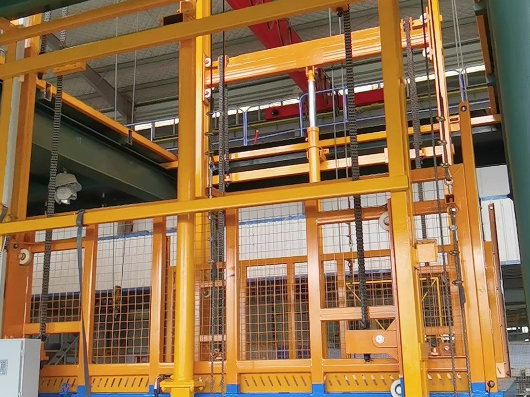 尺寸可根据纺织厂需求定制的液压升降机!