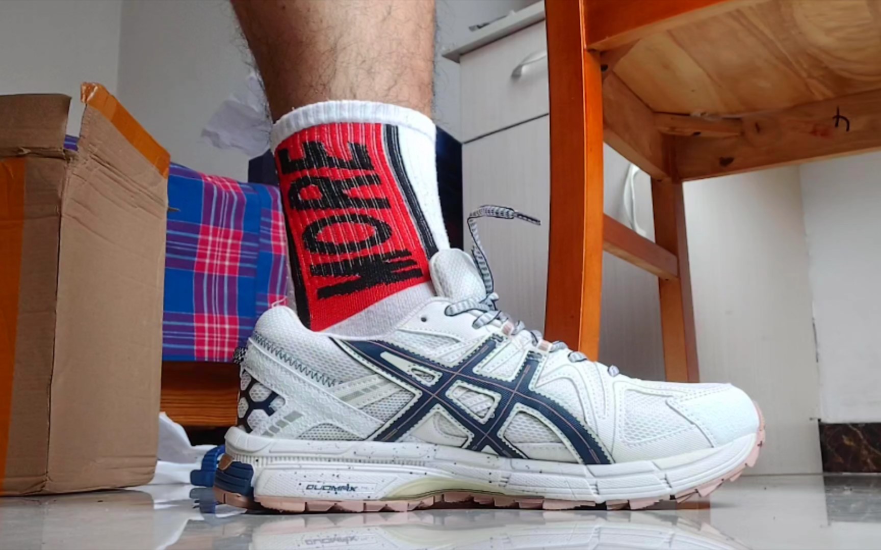 亚瑟士kahana8上脚