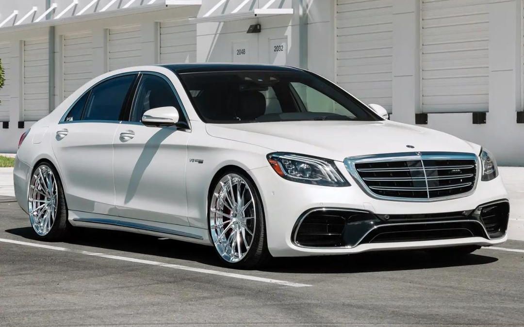 白色奔驰s63amg真的是优雅的代名词s63#amg