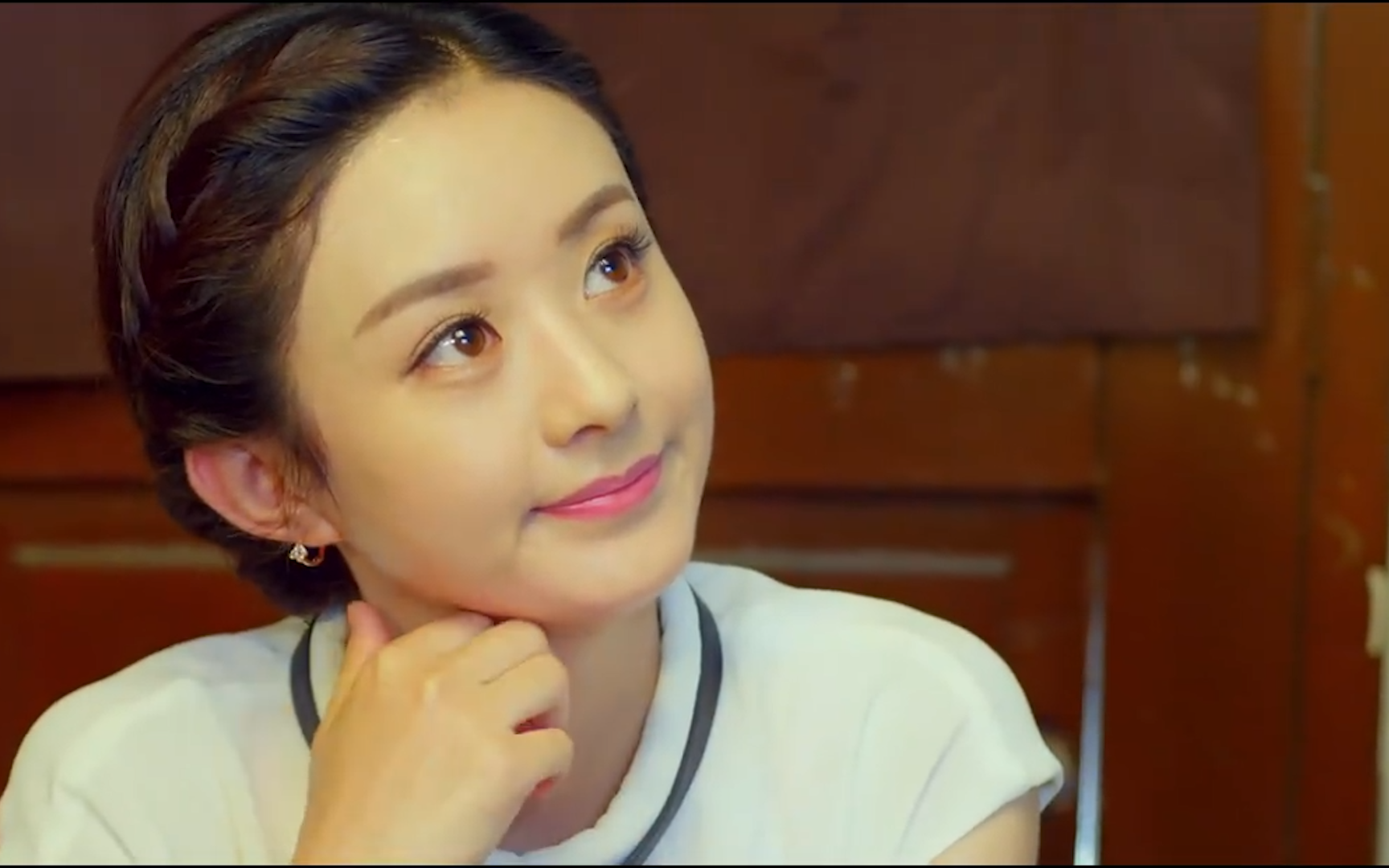 盘点一线明星赵丽颖,在影视中的表白拍结婚照,演生子的片段