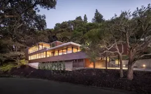 Download Video: 在加州索薩利托的一座有着美丽湾区景观的现代住宅|121 Toyon Ln Sausalito, CA