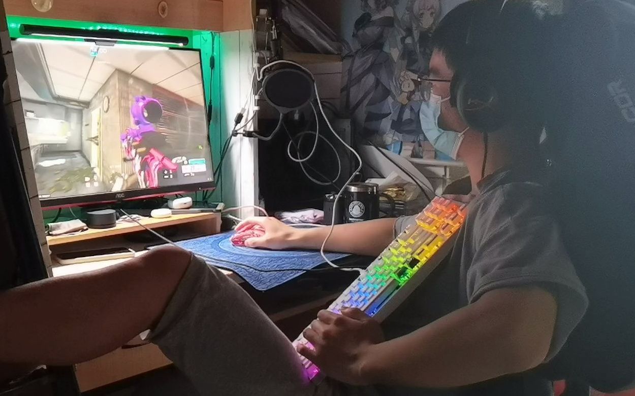 对斜键仙飞哥的拙劣模仿