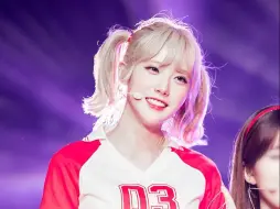 Télécharger la video: 170607 宇宙少女 luda I Wish