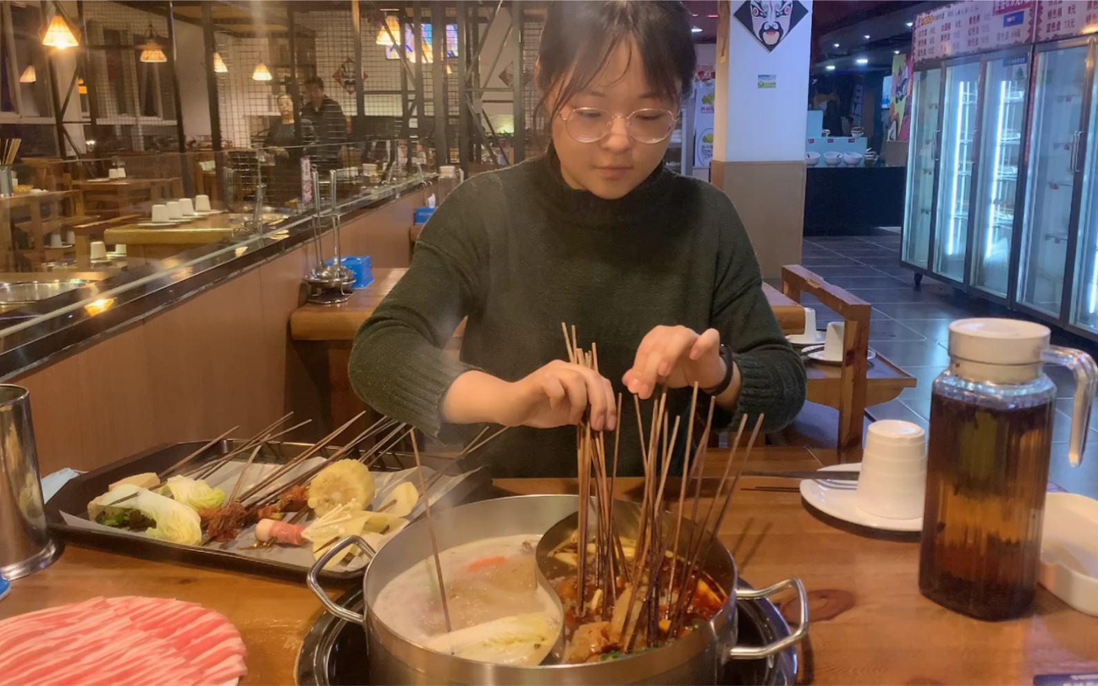 小帅|与女友吃火锅,这些肉都好好吃呀