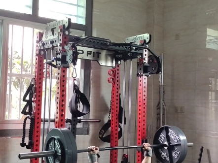 卧推110kg8次4组,最后一组.顶级粘滞,丝滑逃杆.