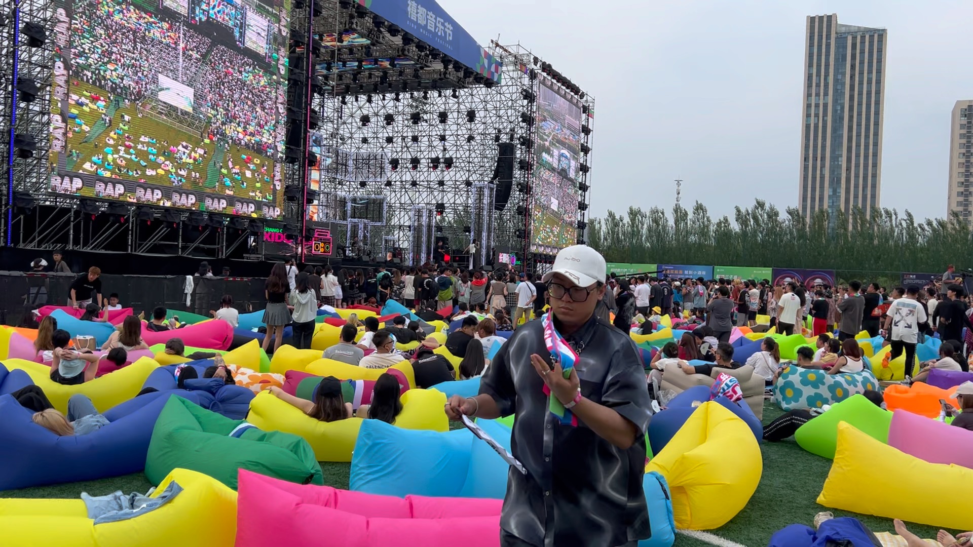 长春音乐节aka刘聪壳总周密都在的音乐节