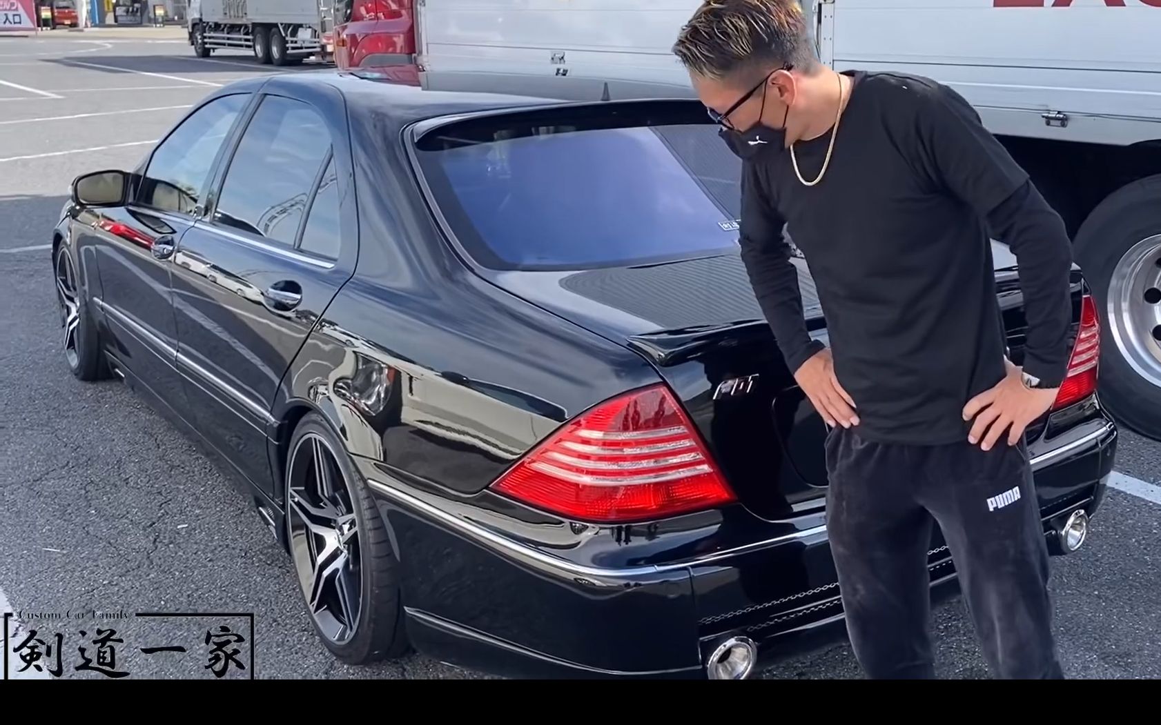 [油管搬运] 奔驰 w220 s级 日本改装车 日本人的审美?