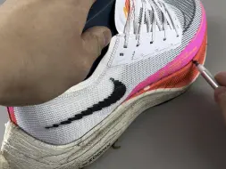 下载视频: Vaporfly next2 更换原装鞋面！