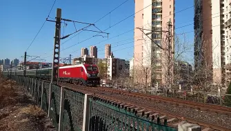 Скачать видео: 【中国铁路】京沪线，天津西站发出的T110开往北京