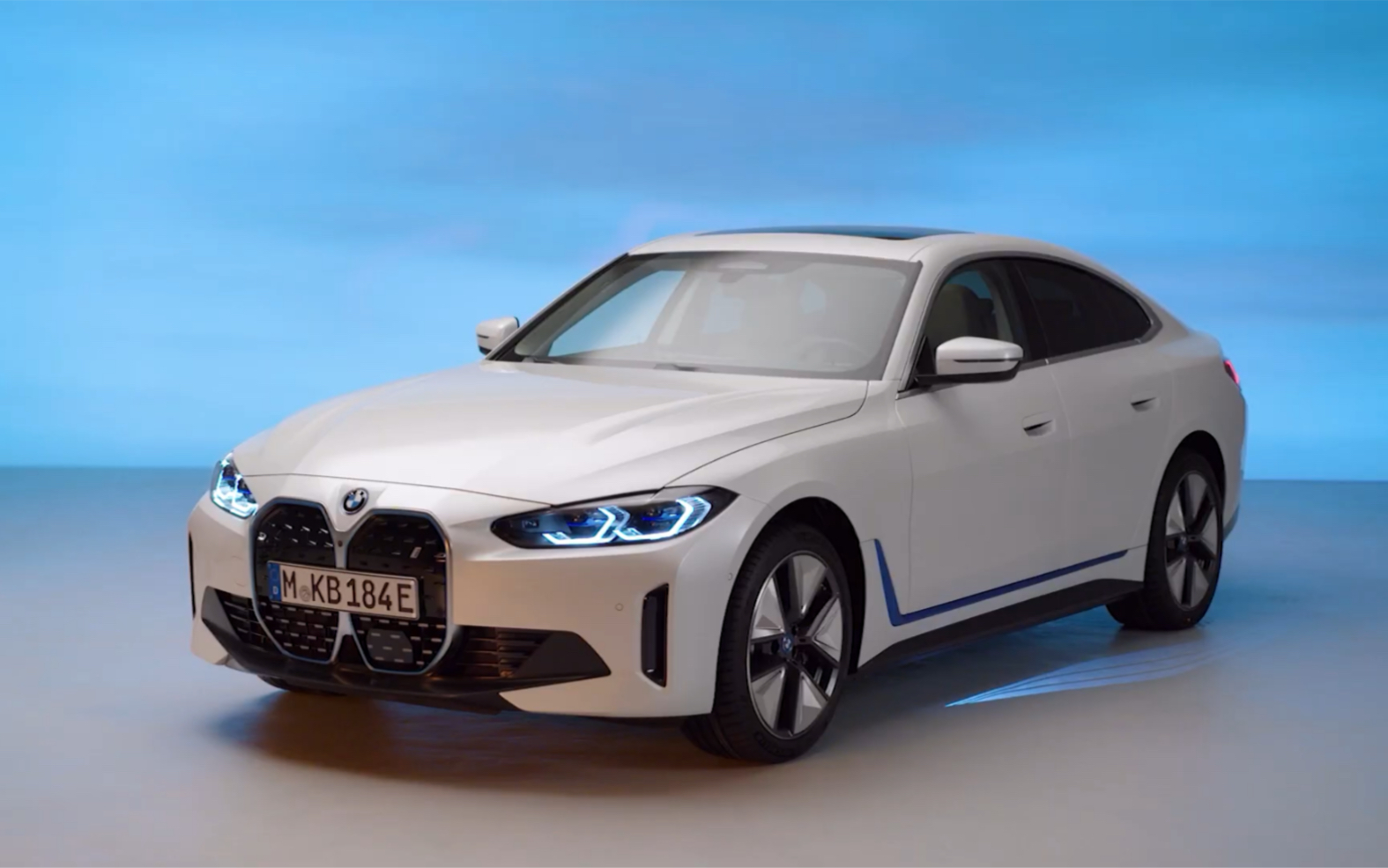 带你了解全新宝马i4