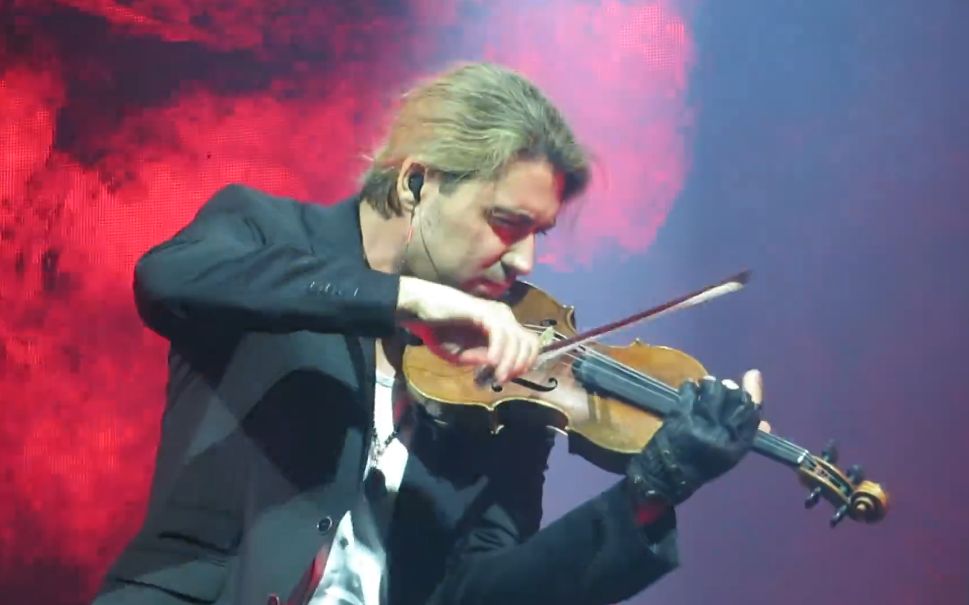 [图]David Garrett -德国汉堡演奏Rock Toccata