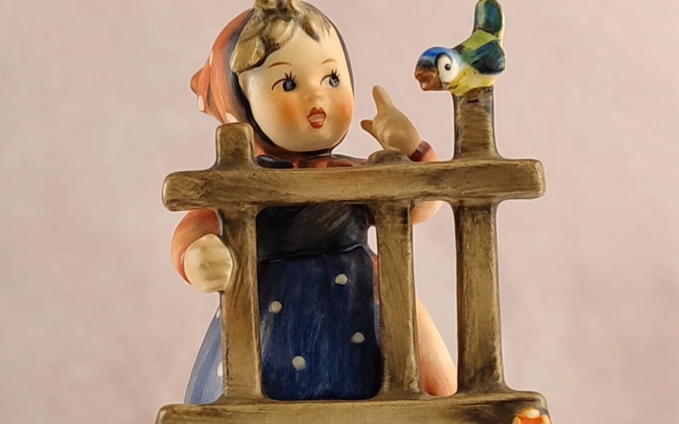 德国高宝手绘陶瓷喜姆娃娃中古瓷偶装饰摆件