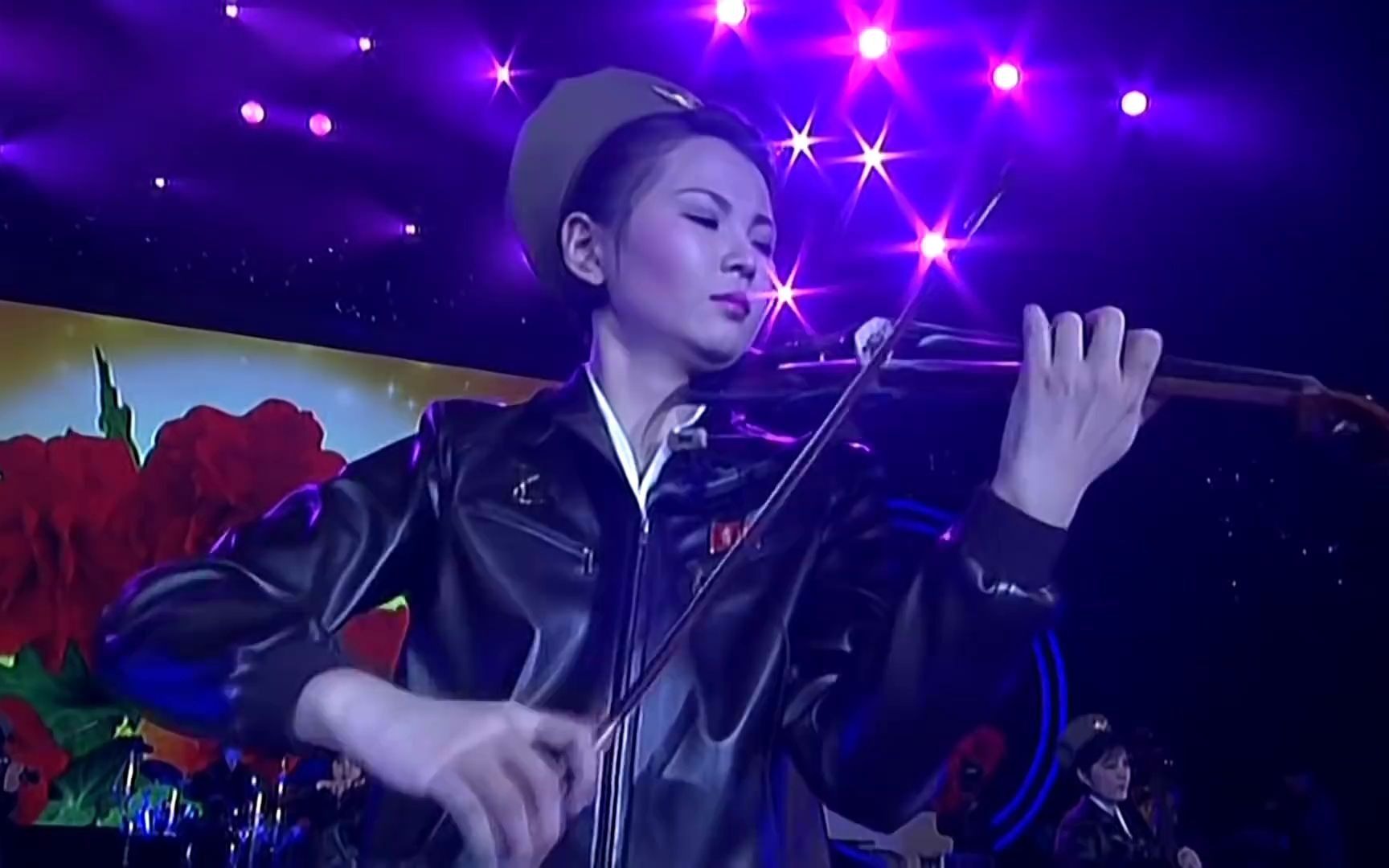 朝鲜音乐【光荣而可敬】牡丹峰乐团 小提琴