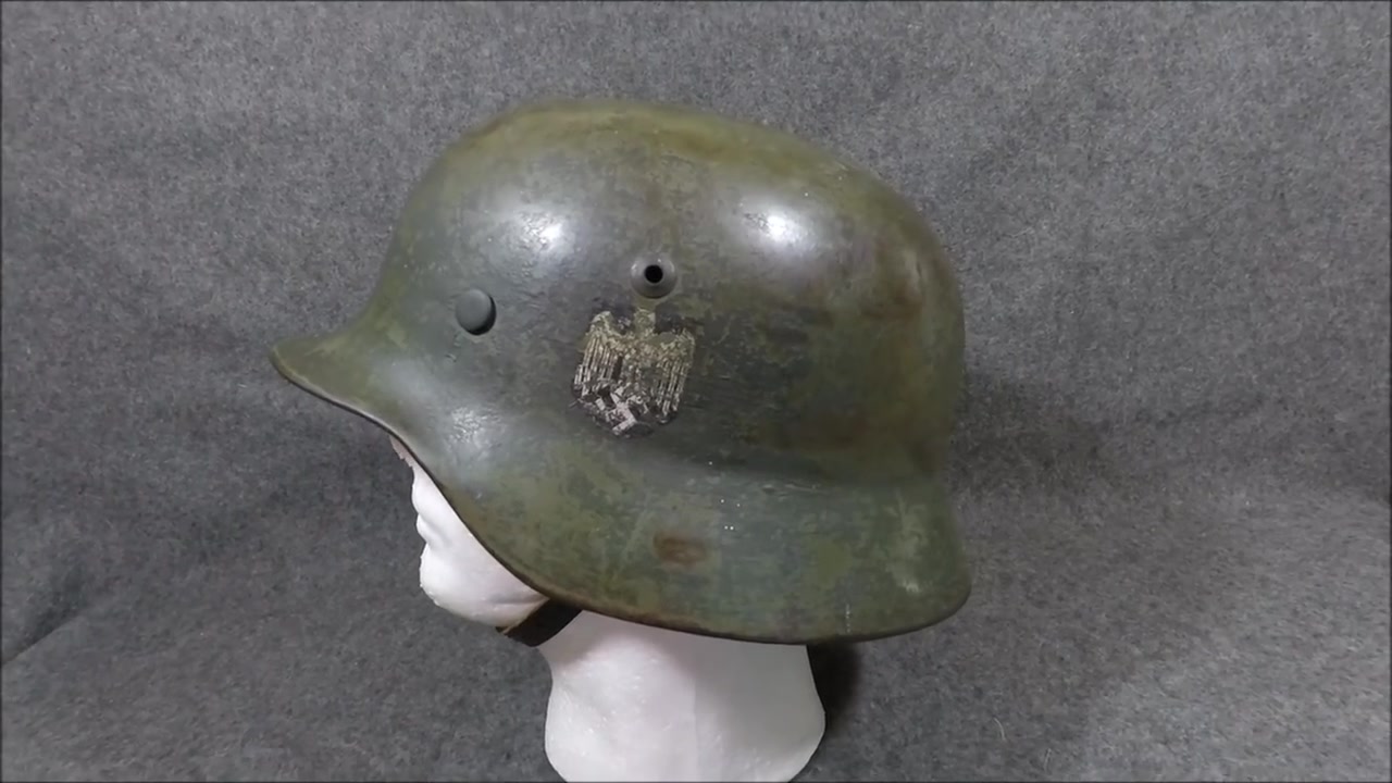 德式钢盔与美式钢盔图片