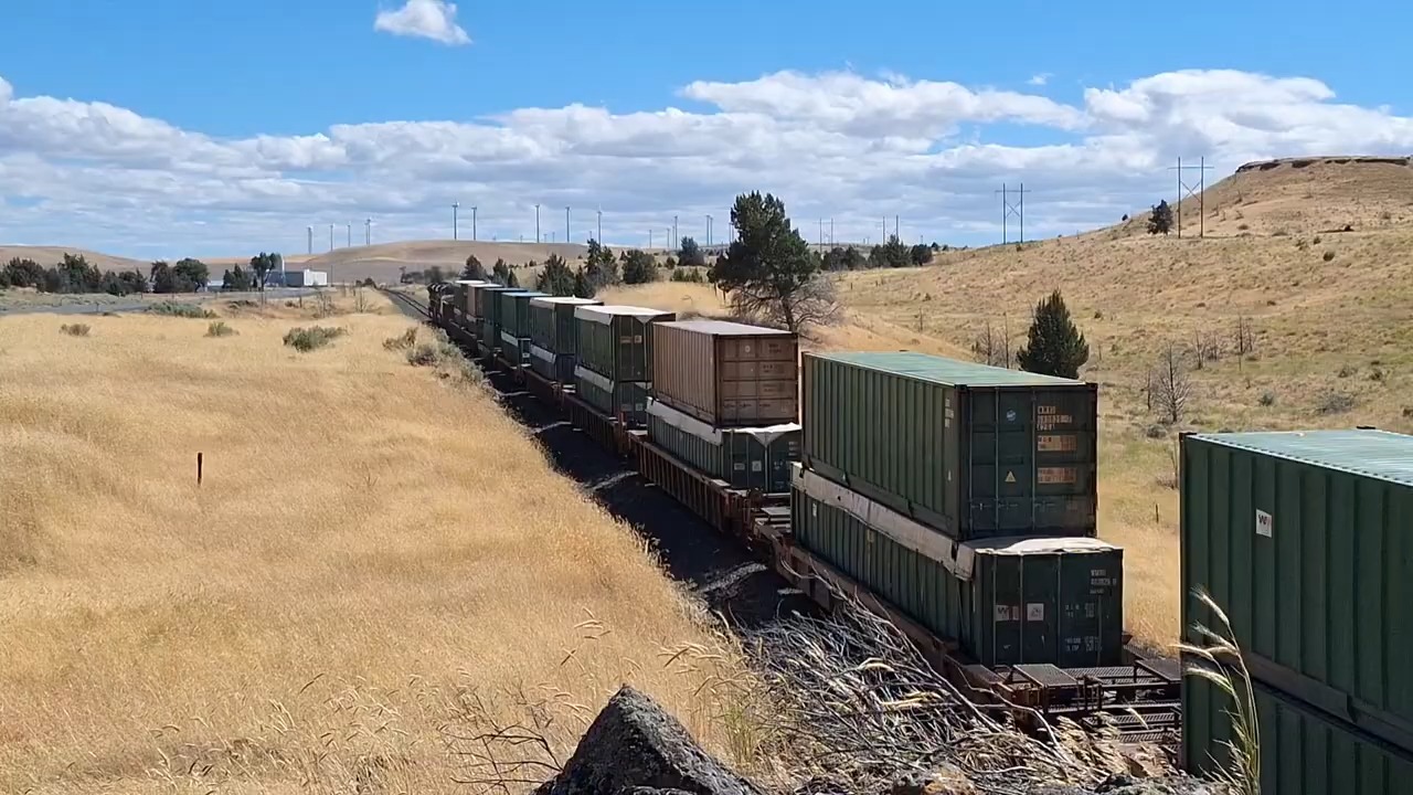 [图]A trip to UP's Condon Branch Line (feat. UP 1989)